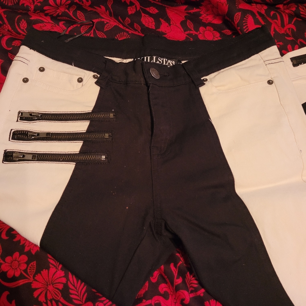 Black and white skinny jeans from killstar